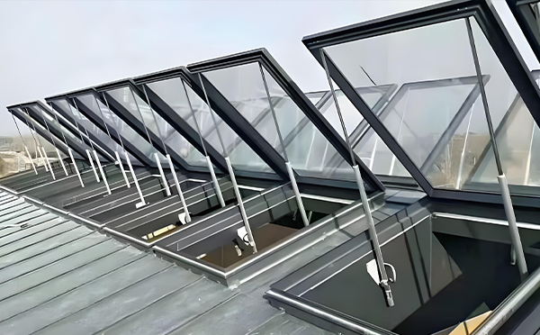 消防延长排烟窗的接线安装指南 消防延长排烟窗的接线安装指南