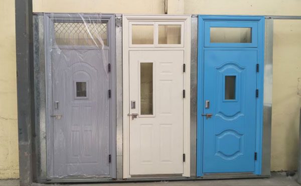 延长学校教室门